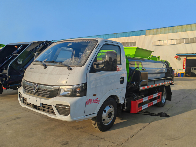 東風(fēng)途逸地下室款  藍牌4方餐廚垃圾車